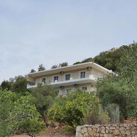 Bodini'S Rooms Himare Bagian luar foto