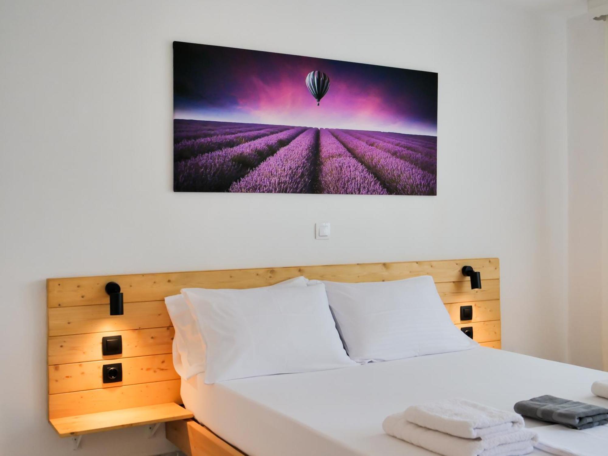 Bodini'S Rooms Himare Bagian luar foto