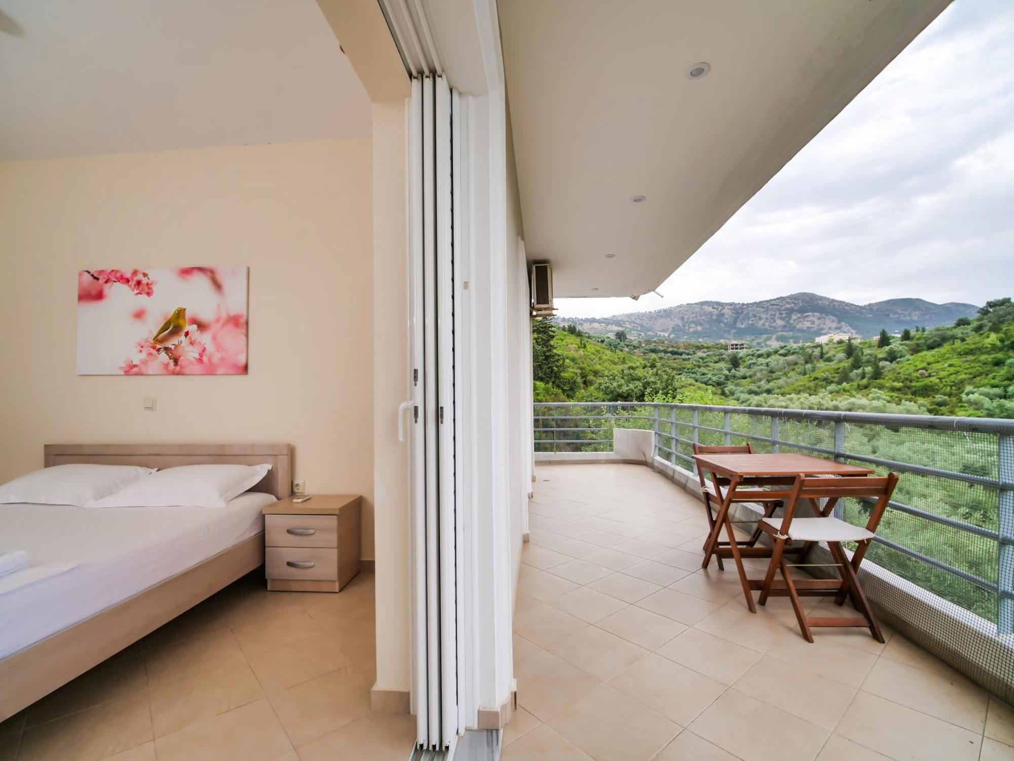 Bodini'S Rooms Himare Bagian luar foto