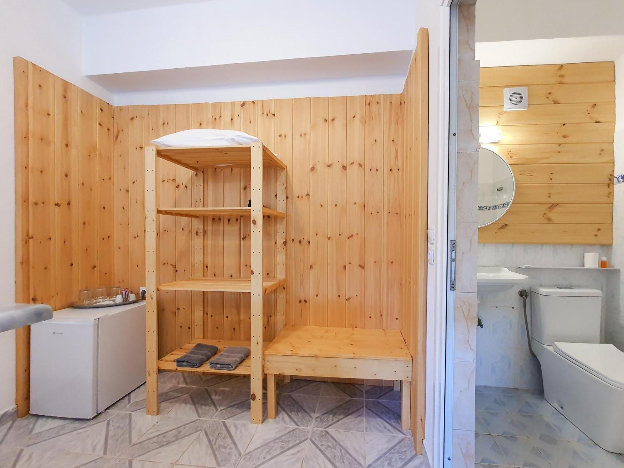 Bodini'S Rooms Himare Bagian luar foto
