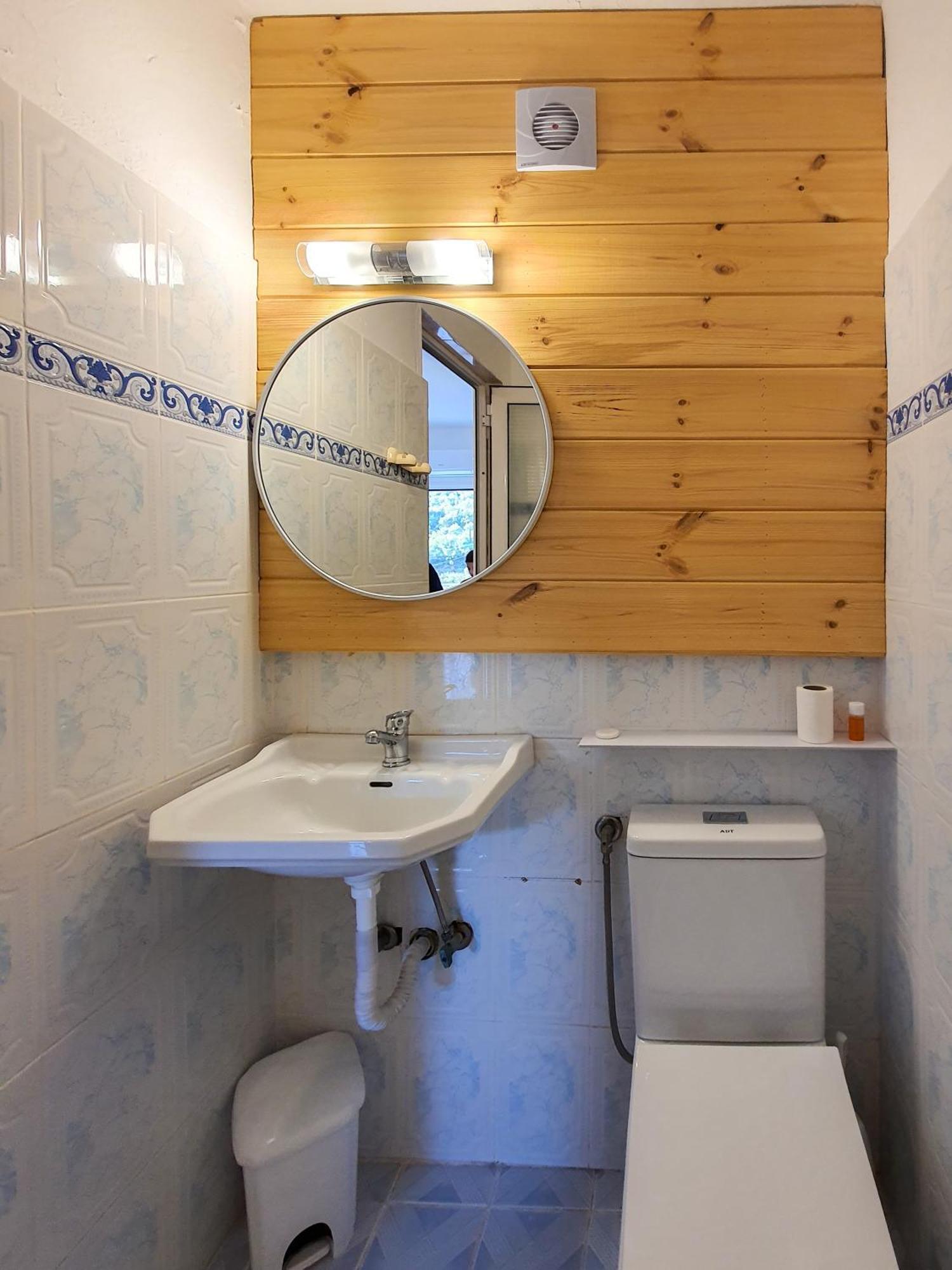Bodini'S Rooms Himare Bagian luar foto